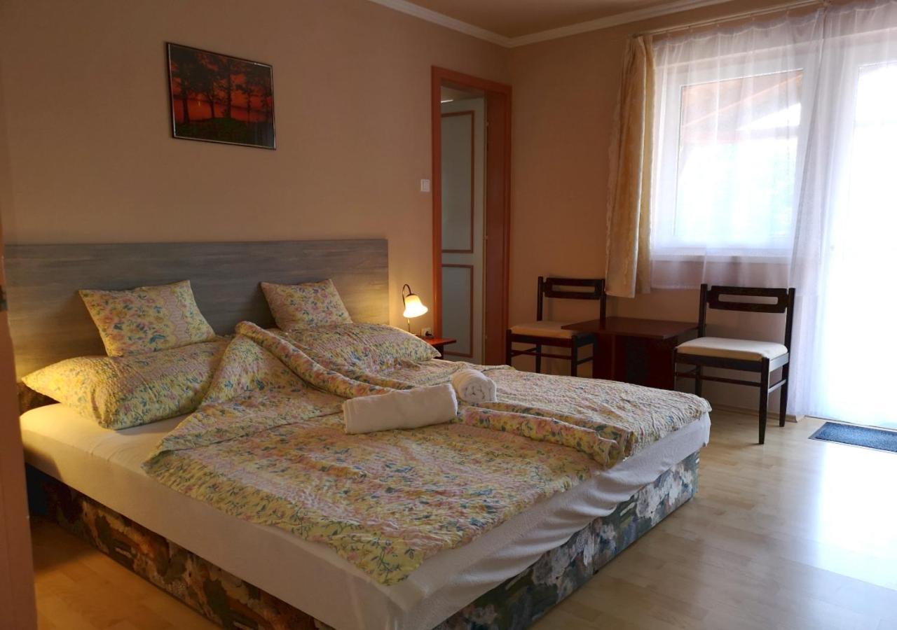 Vitorlas Apartmanhaz シオーフォク エクステリア 写真